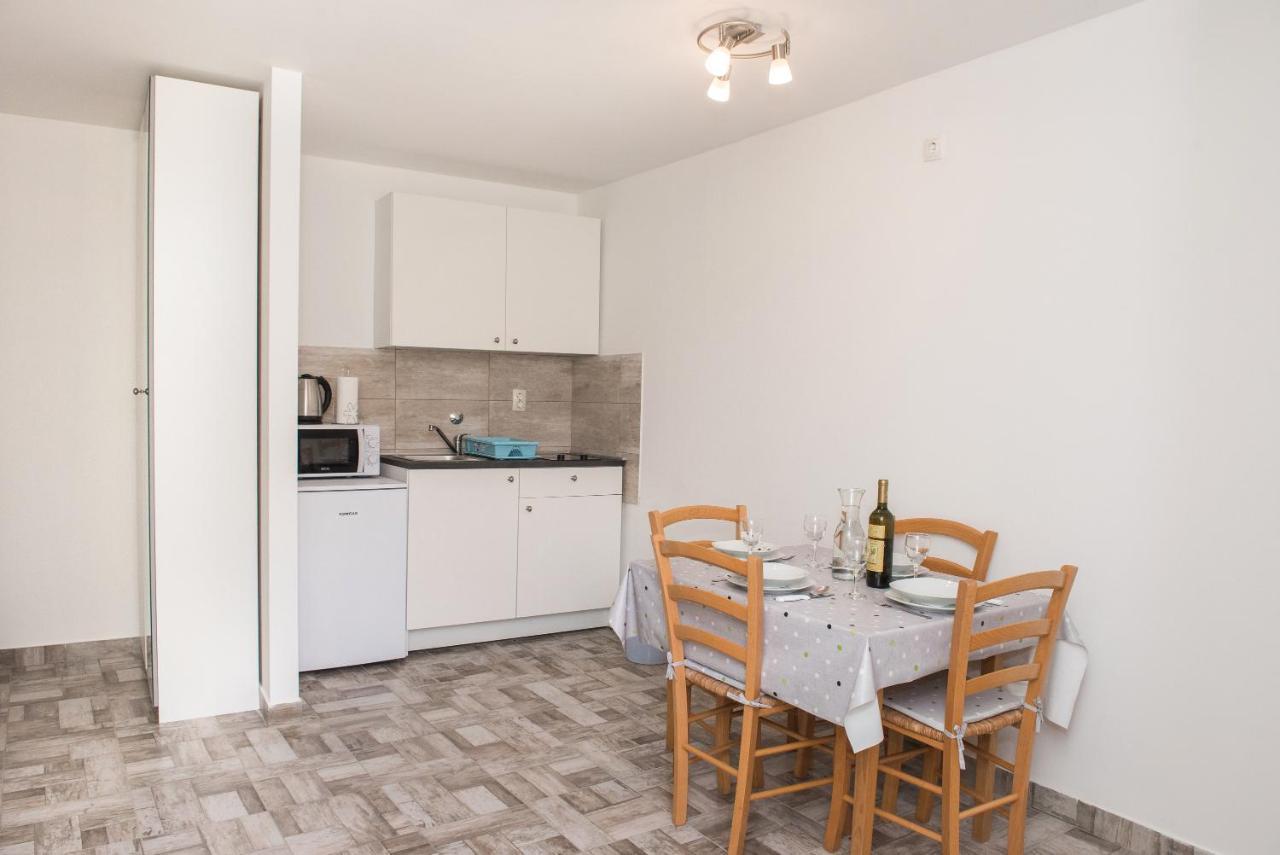 Studio Apartment Bilic Szybenik Zewnętrze zdjęcie