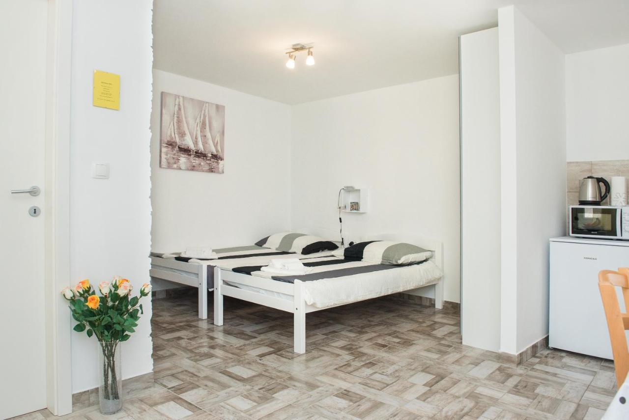 Studio Apartment Bilic Szybenik Zewnętrze zdjęcie
