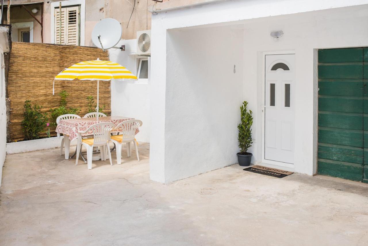 Studio Apartment Bilic Szybenik Zewnętrze zdjęcie
