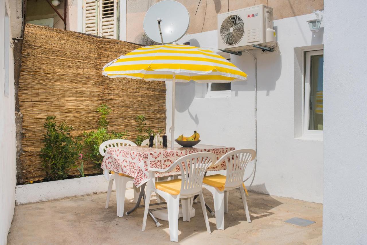 Studio Apartment Bilic Szybenik Zewnętrze zdjęcie