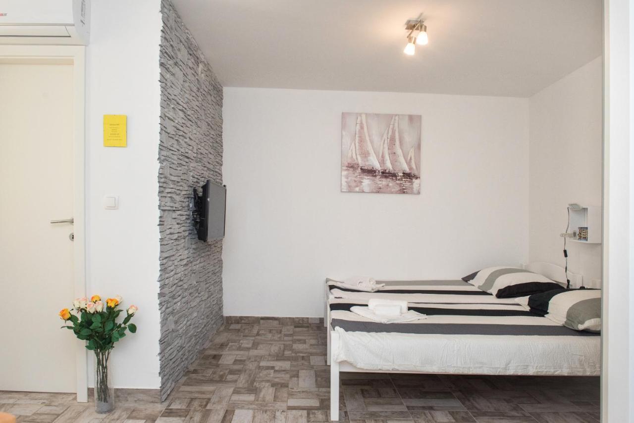 Studio Apartment Bilic Szybenik Zewnętrze zdjęcie